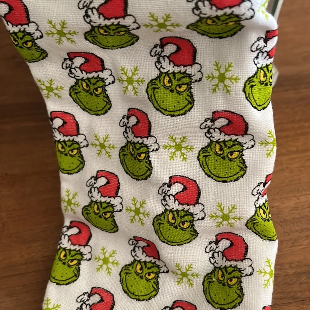 Grinch kitchen towel